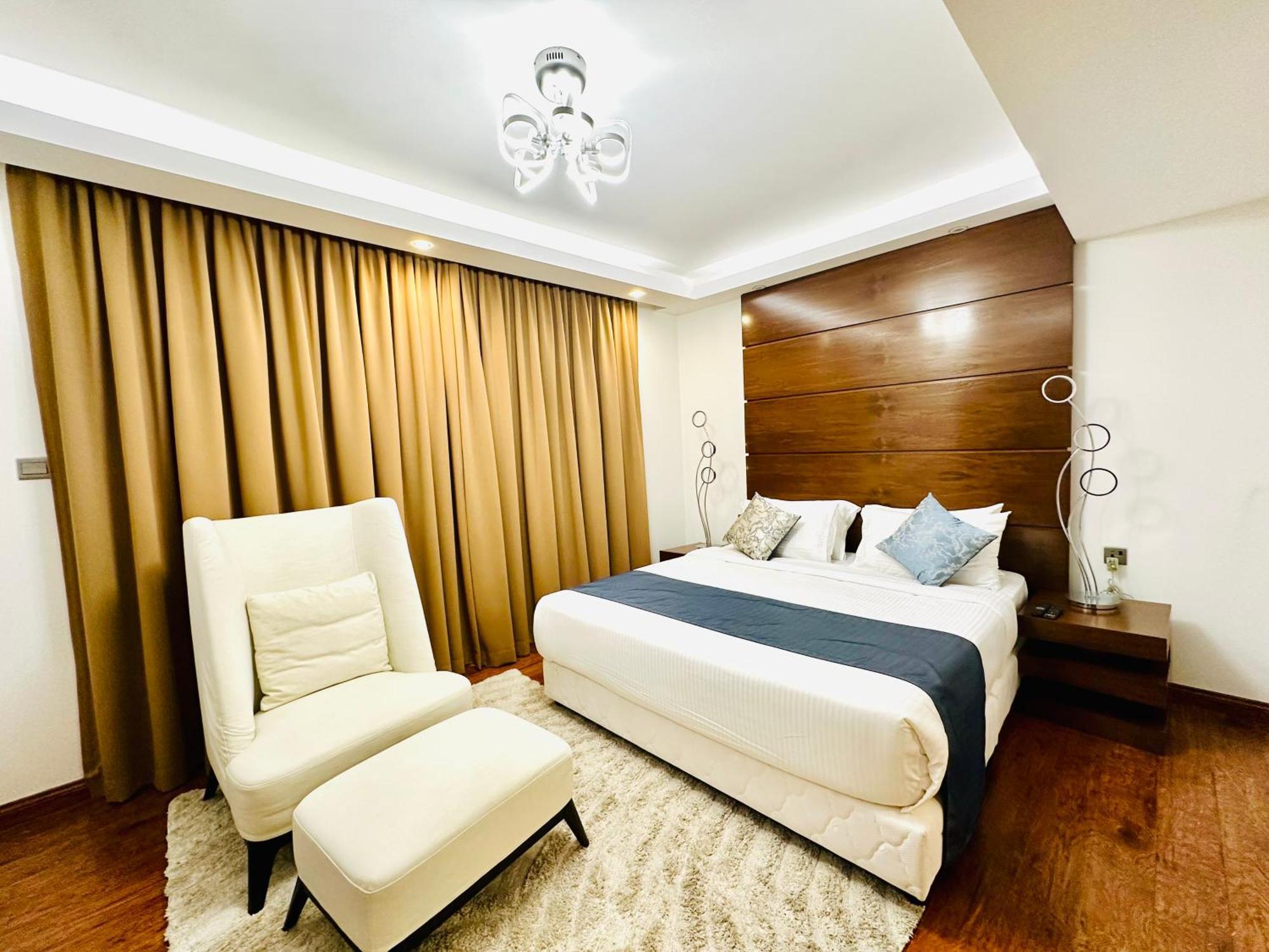 Saxophone Suites Muharraq Ngoại thất bức ảnh